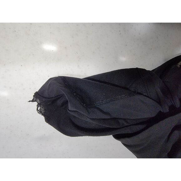 Lululemon Men's Black Shorts - Medium - Picture 3 of 6